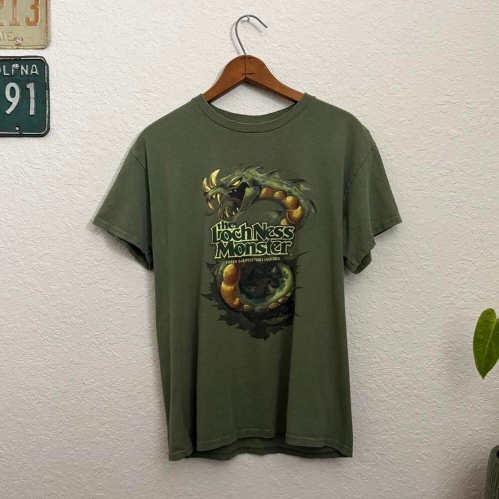 Busch Gardens Y2K The Lochness Monster Men's M Ride Tee Theme Park